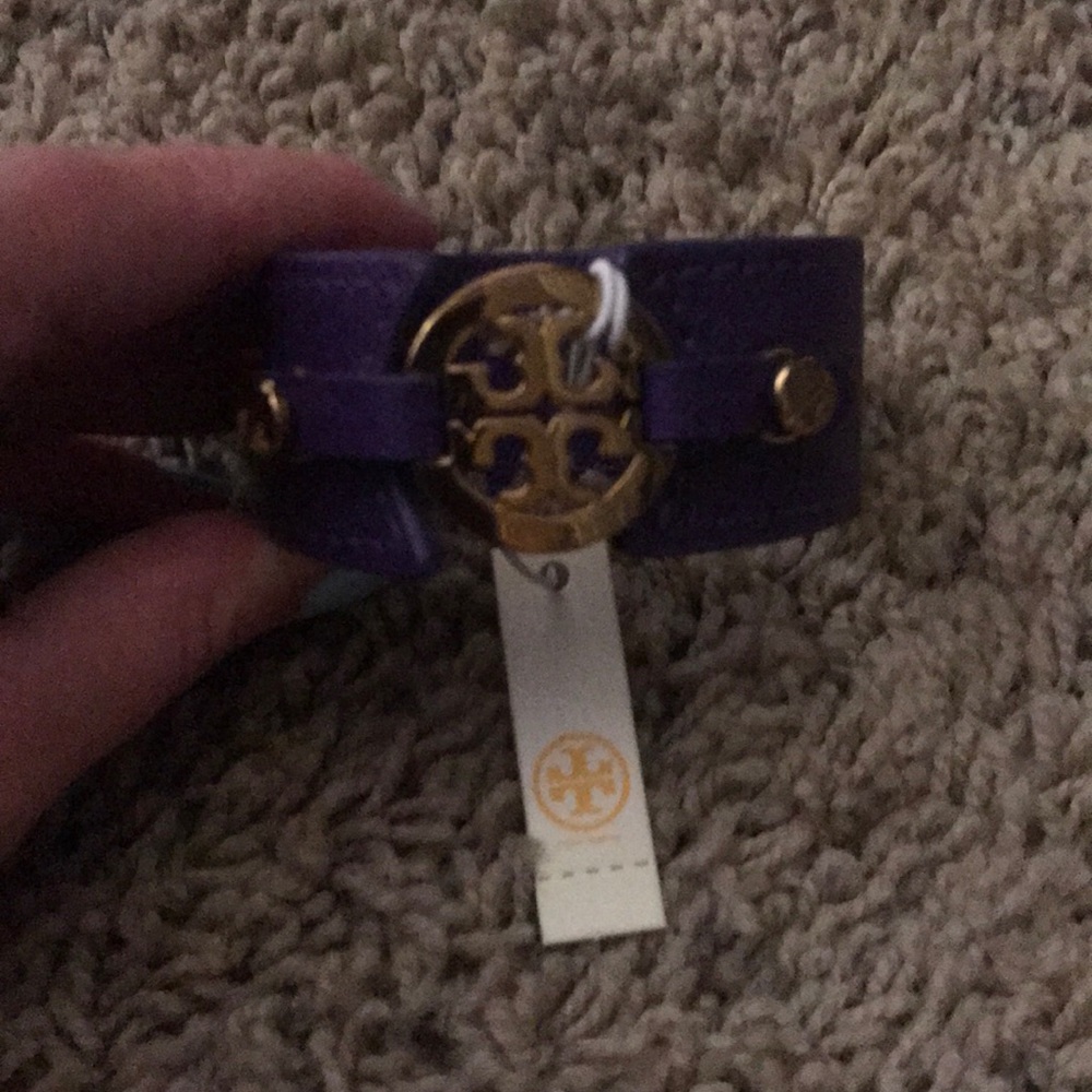 TORY BURCH BRACELET NEW WITH TAGS